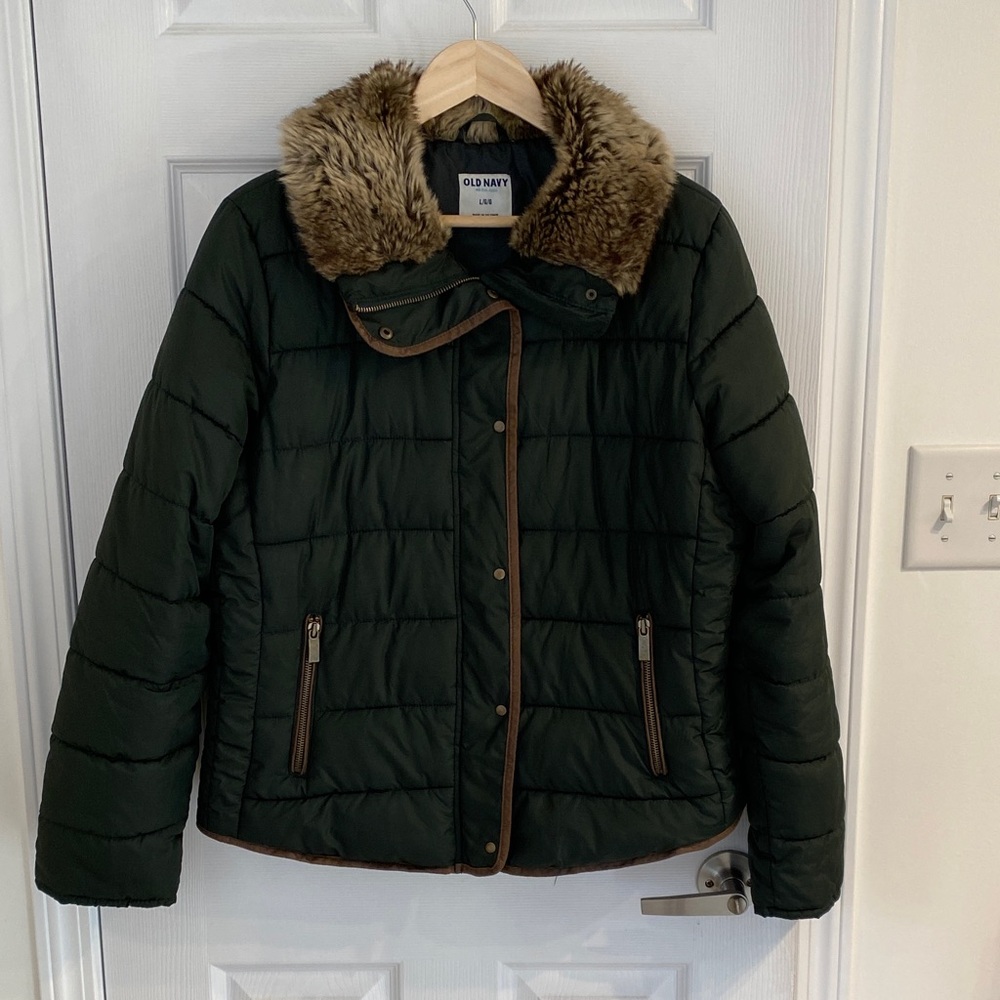 Old Navy Dark Green Puffer Jacket with Faux Fur Trim